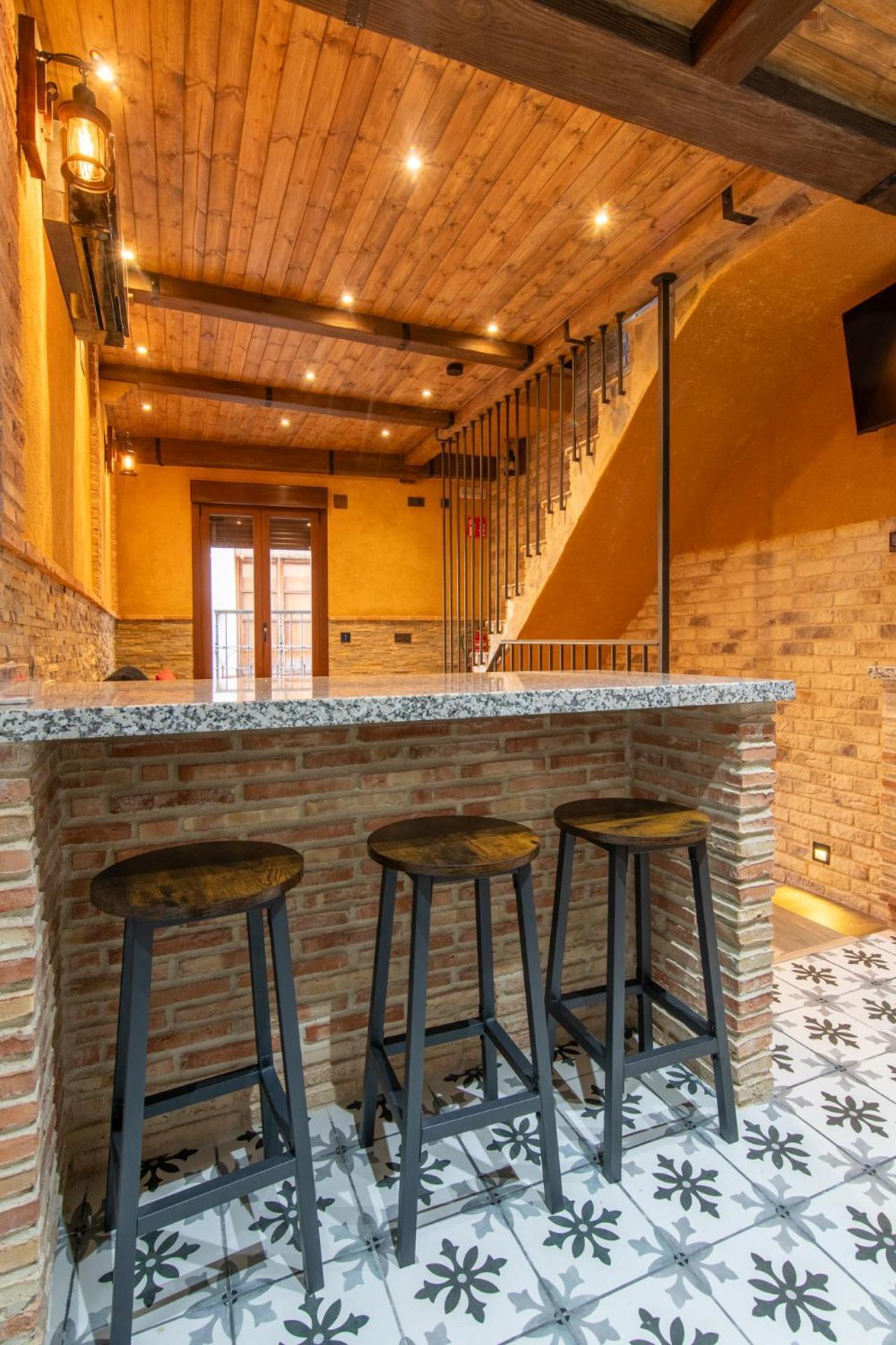Apartamento Divino Morales Plasencia Exterior photo